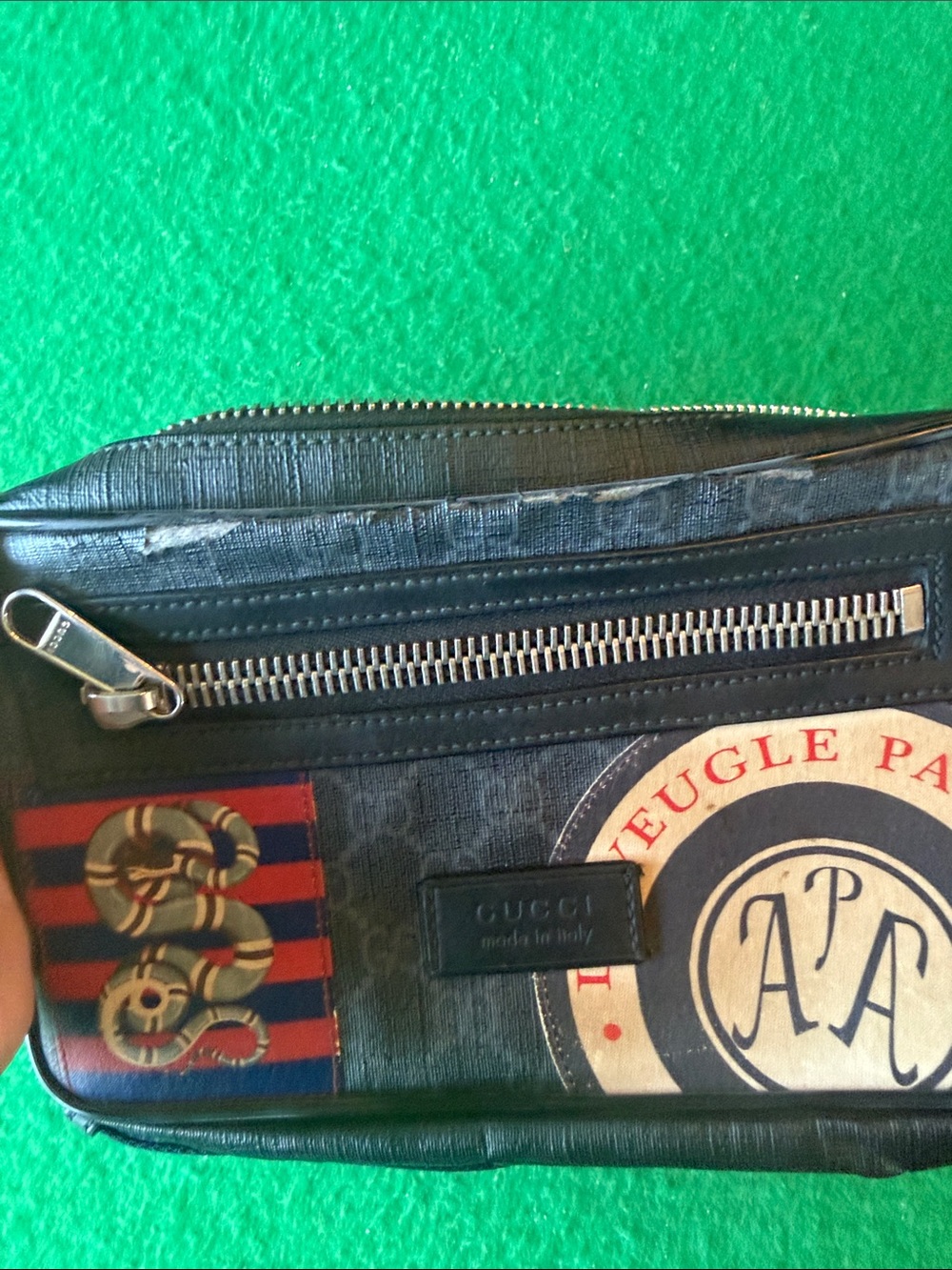 Gucci Unisex Black Leather Belt Bag with Red and Cream Graphic Accents - Picture 11 of 11